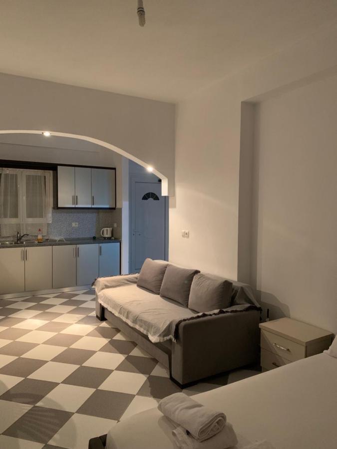 Henardi Apartments Ksamil Exterior foto